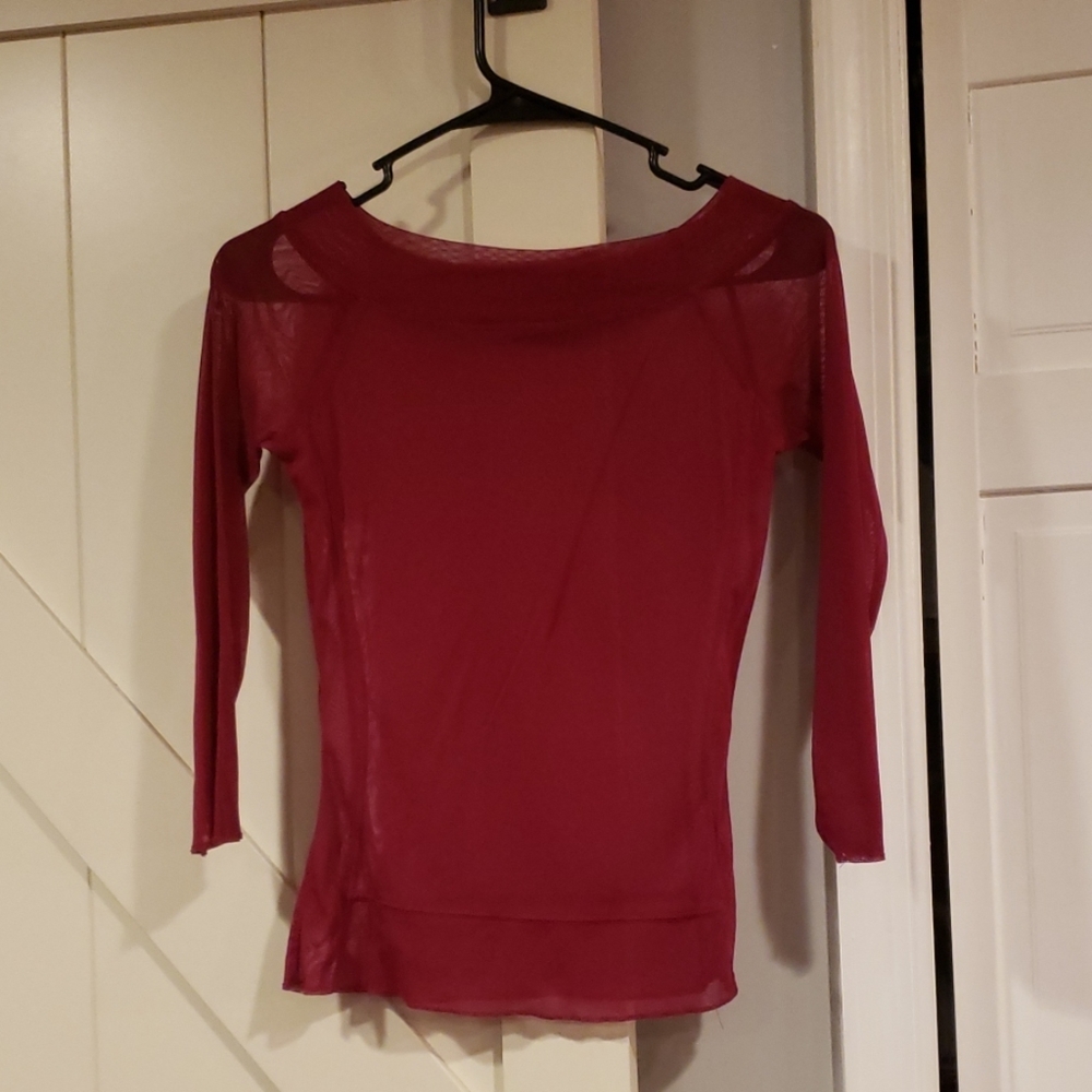 Limited top burgundy small
